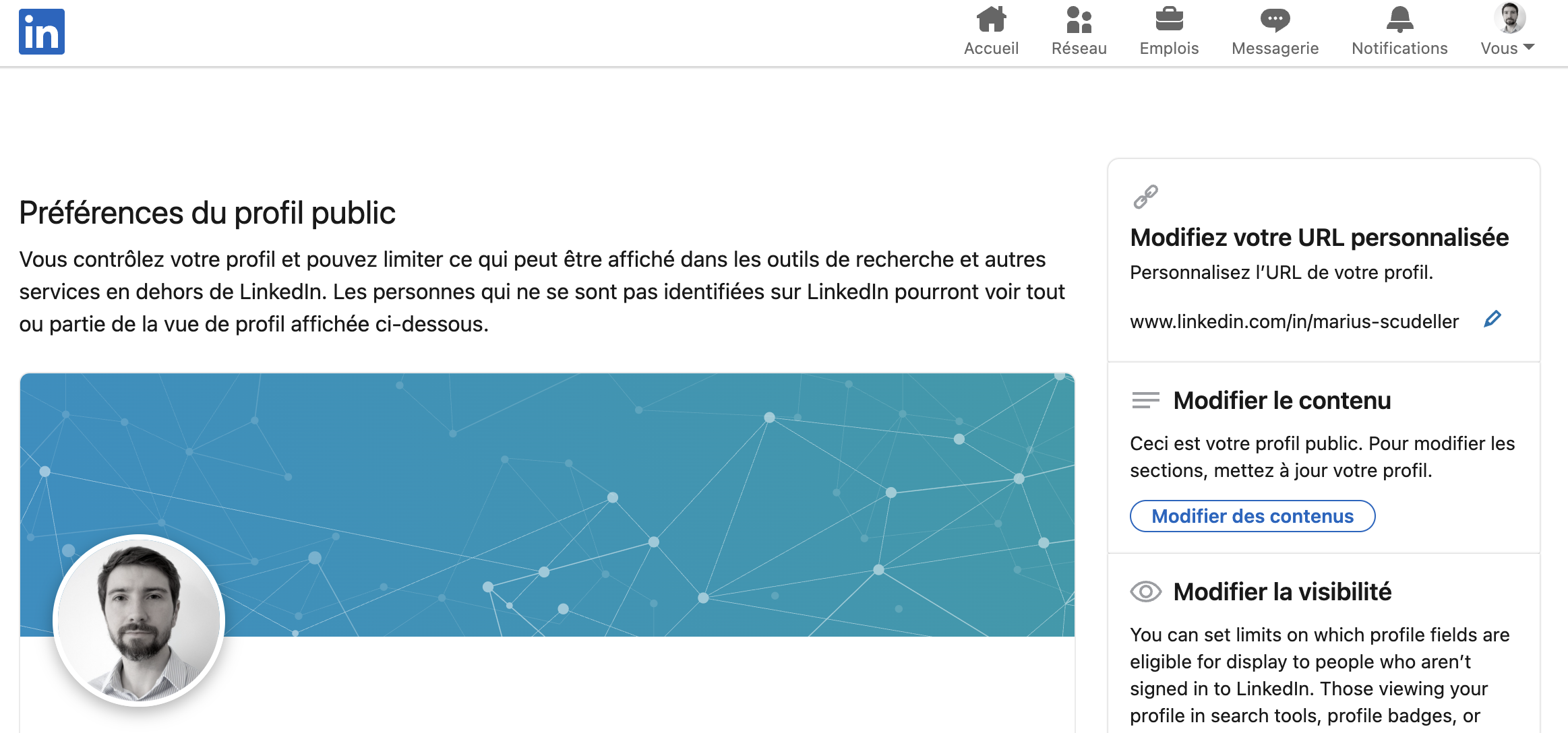 Page Préférences du profil public de LinkedIn, avec le bloc Modifiez votre URL personnalisée dans la colonne de droite